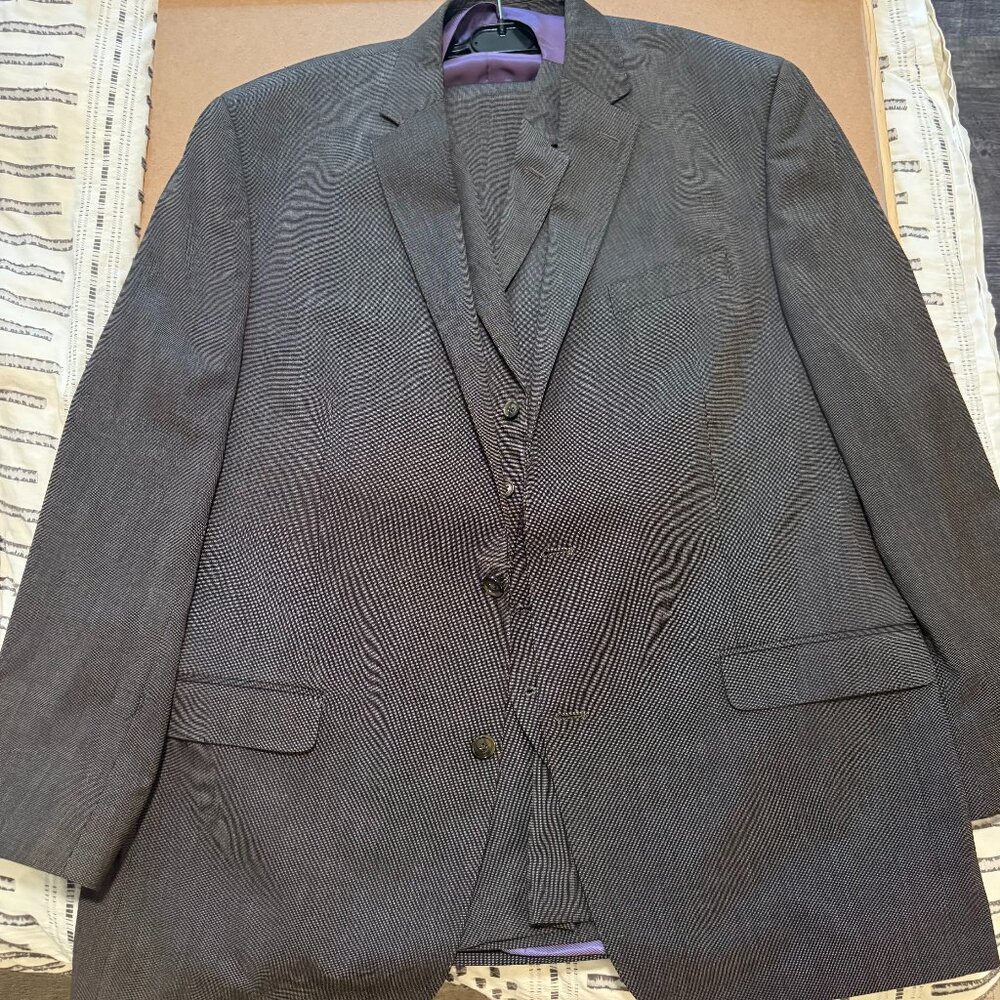 Sean John Suite Gray with Purple Accents